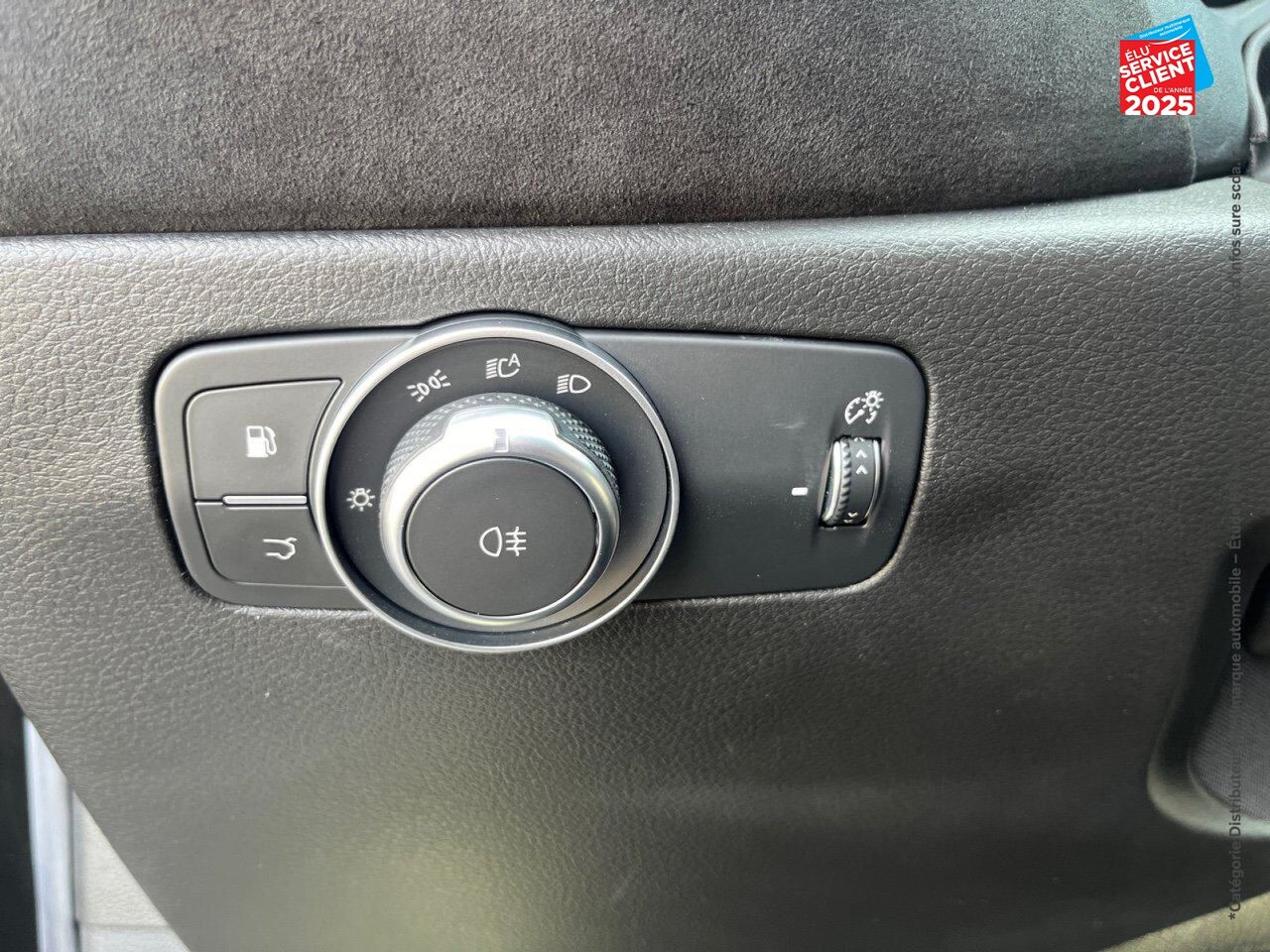 Véhicule d'occasion ALFA ROMEO TONALE 1.3 PHEV 280CH VELOCE AT6 E-Q4 chez Volvo Epernay