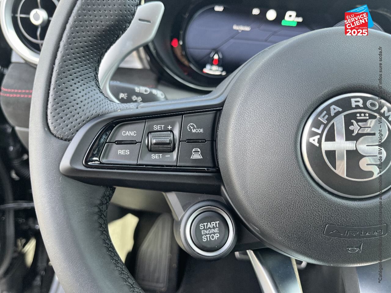 Véhicule d'occasion ALFA ROMEO TONALE 1.3 PHEV 280CH VELOCE AT6 E-Q4 chez Volvo Epernay