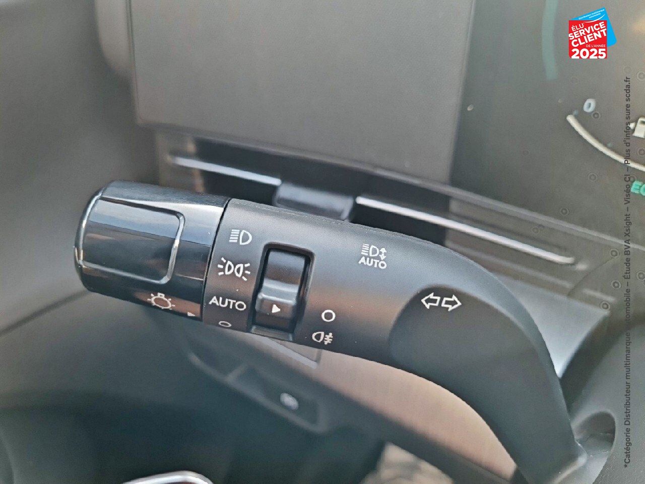 Véhicule d'occasion HYUNDAI KONA 1.6 GDI 141CH HYBRID CREATIVE DCT-6 chez Toyota Saint Dizier