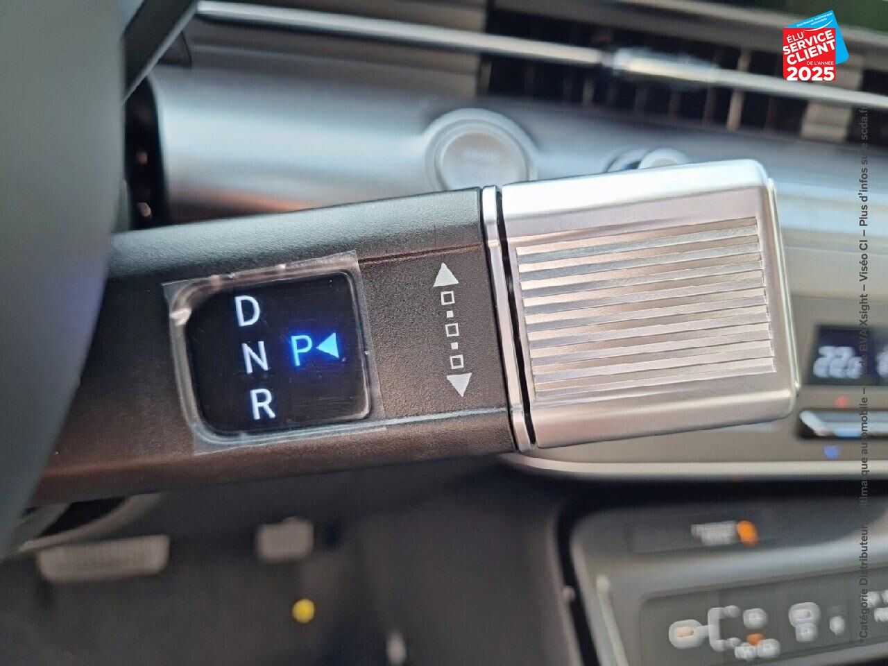 Véhicule d'occasion HYUNDAI KONA 1.6 GDI 141CH HYBRID CREATIVE DCT-6 chez Toyota Saint Dizier