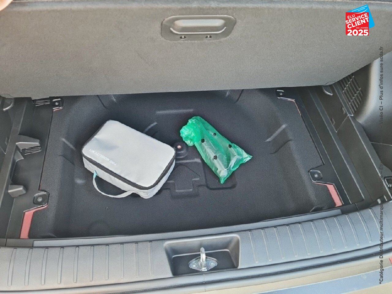 Véhicule d'occasion HYUNDAI KONA 1.6 GDI 141CH HYBRID CREATIVE DCT-6 chez Toyota Saint Dizier