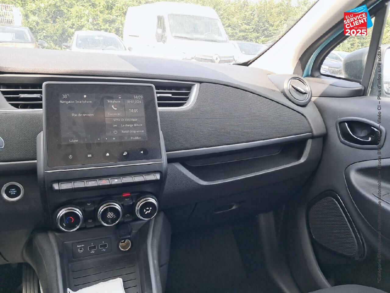 Véhicule d'occasion RENAULT ZOE LIFE CHARGE NORMALE R110 chez Renault Colmar