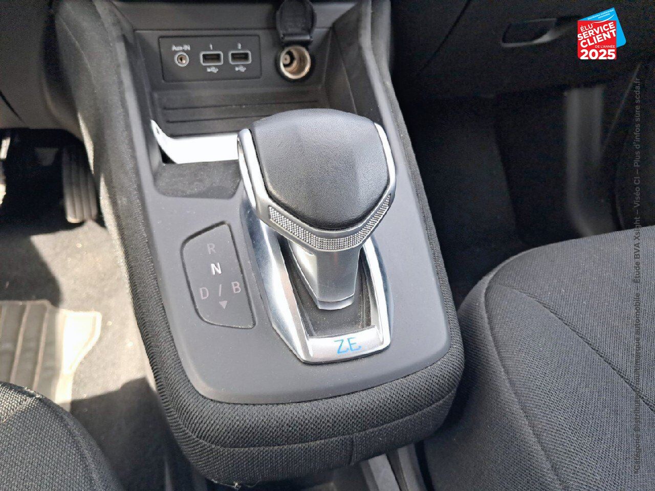 Véhicule d'occasion RENAULT ZOE LIFE CHARGE NORMALE R110 chez Renault Colmar
