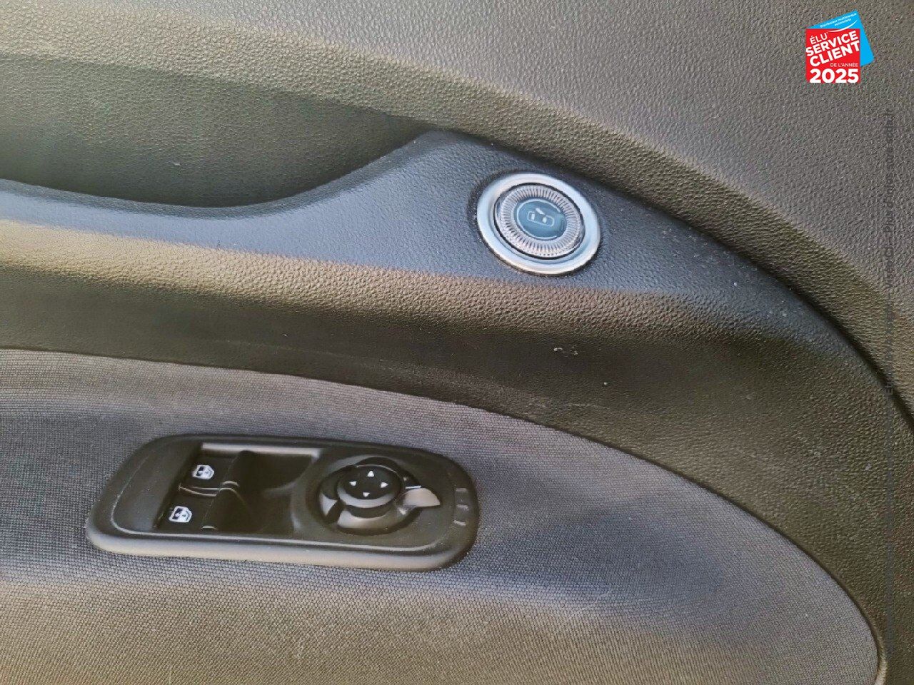 Véhicule d'occasion FIAT 500 E 118CH ICONE chez Toyota Verdun