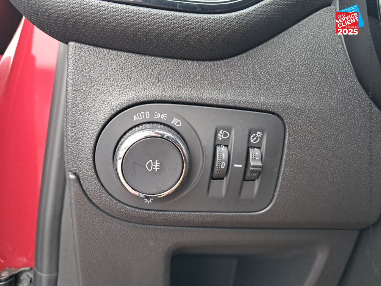 Véhicule d'occasion OPEL CROSSLAND 1.2 TURBO 110CH EDITION chez Toyota Saint Dizier
