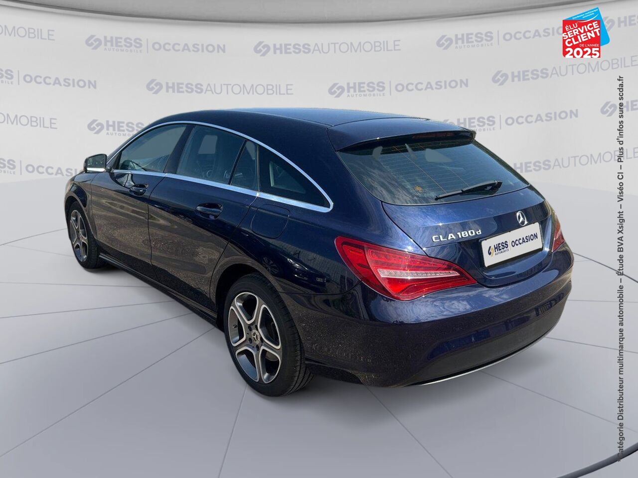 Véhicule d'occasion MERCEDES-BENZ CLA SHOOTING BRAKE 180 D BUSINESS 7G-DCT chez BMW Pontarlier