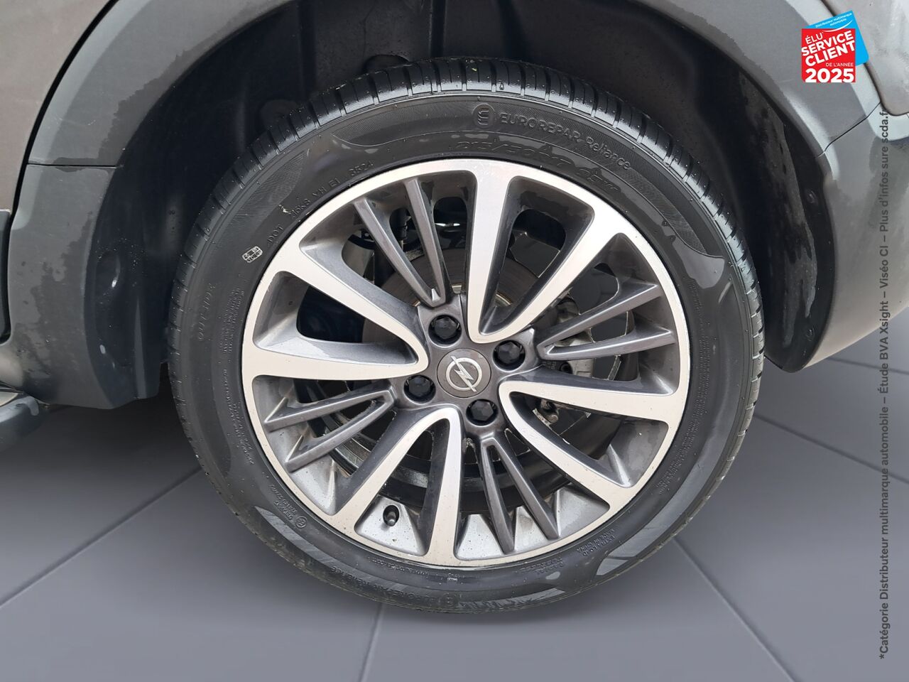 Véhicule d'occasion OPEL CROSSLAND X 1.2 TURBO 110CH DESIGN 120 ANS EURO 6D-T chez Toyota Saint Dizier