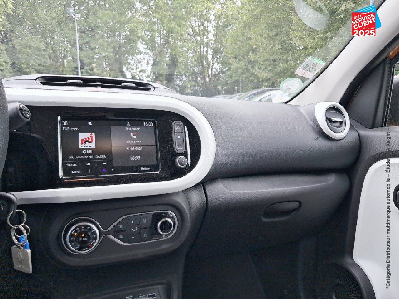 Véhicule d'occasion RENAULT TWINGO E-TECH ELECTRIC ZEN R80 ACHAT INTEGRAL - 21 chez Hyundai Chalons