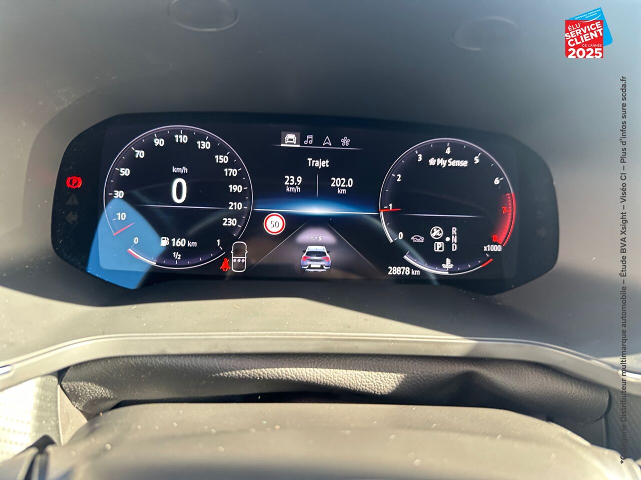 Véhicule d'occasion RENAULT CAPTUR 1.3 TCE MILD HYBRID 160CH RS LINE EDC chez Toyota Saint Dizier