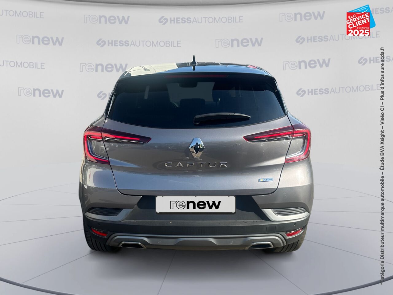 Véhicule d'occasion RENAULT CAPTUR 1.3 TCE MILD HYBRID 160CH RS LINE EDC chez Toyota Saint Dizier