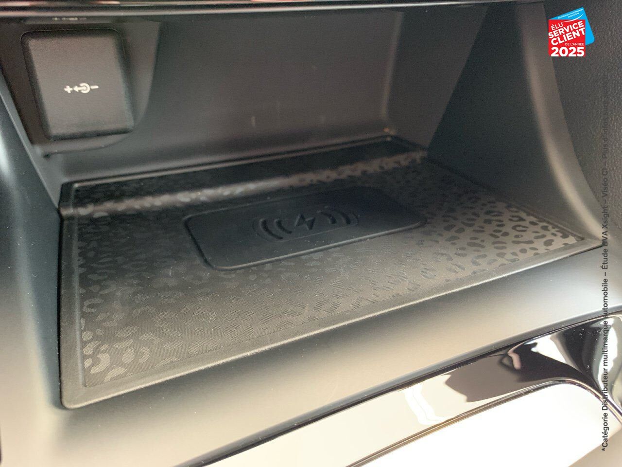 Véhicule d'occasion JAGUAR E-PACE P300E PHEV 309CH R-DYNAMIC HSE chez Renault Sélestat