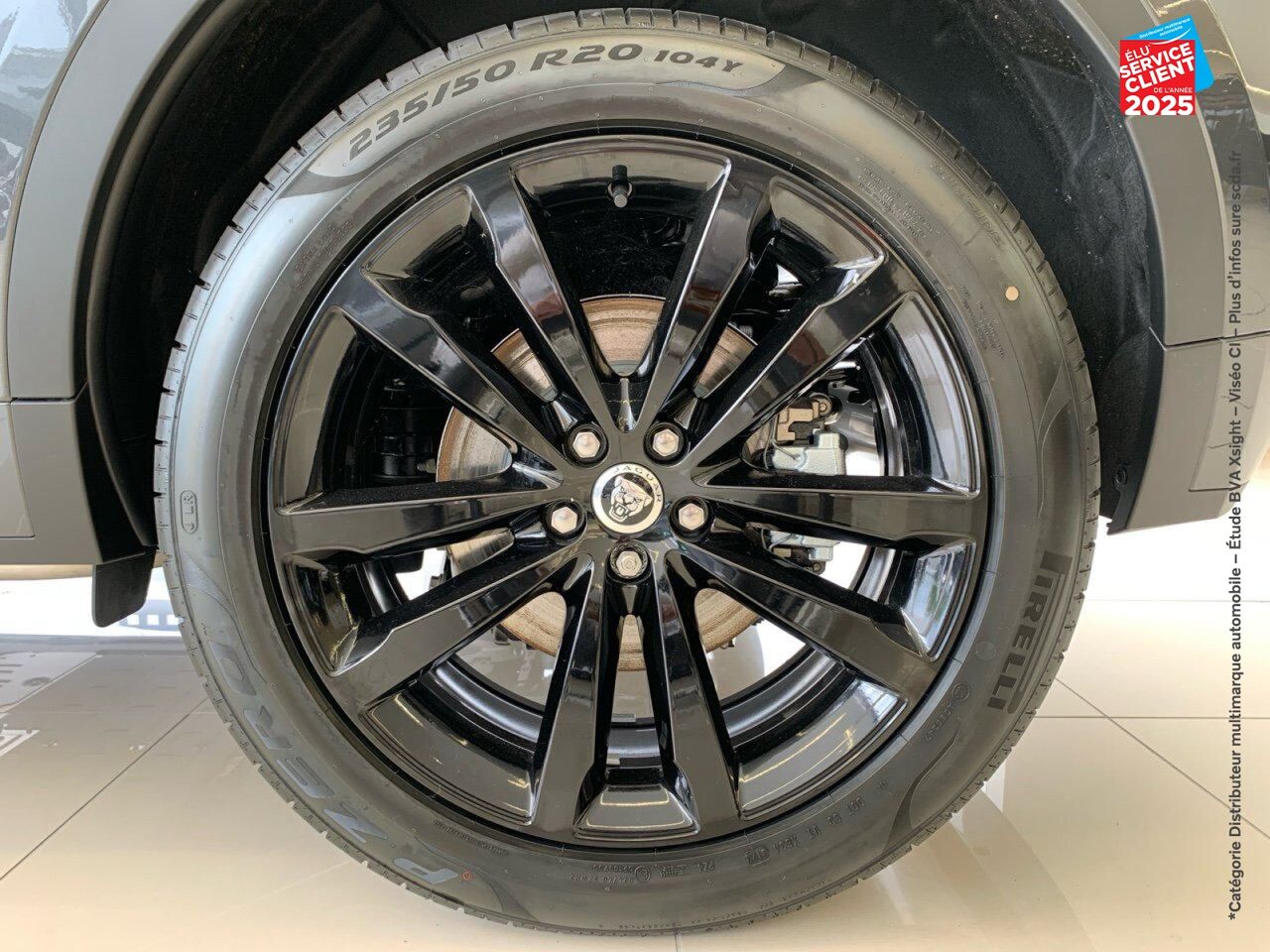 Véhicule d'occasion JAGUAR E-PACE P300E PHEV 309CH R-DYNAMIC HSE chez Renault Sélestat
