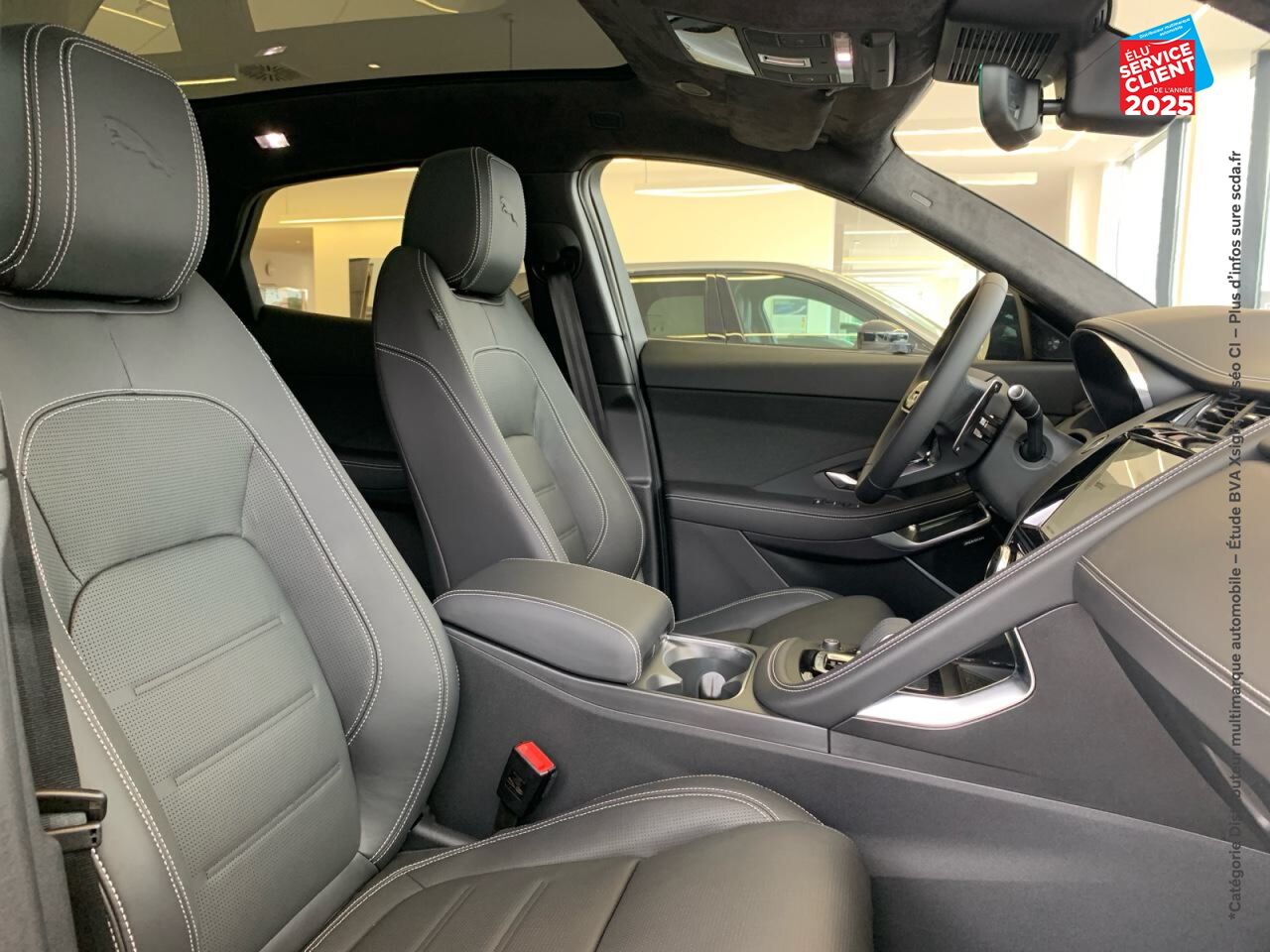 Véhicule d'occasion JAGUAR E-PACE P300E PHEV 309CH R-DYNAMIC HSE chez Renault Sélestat