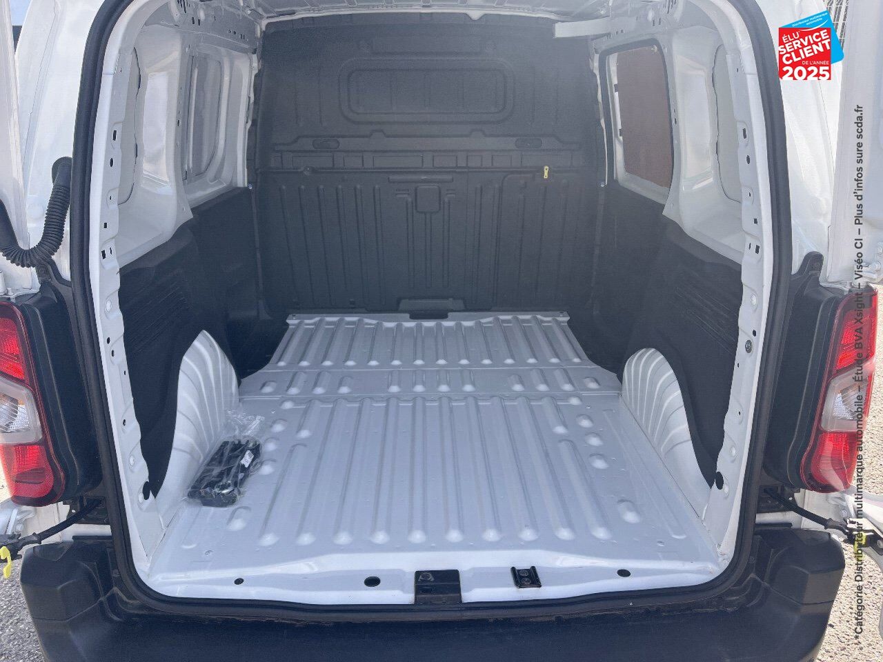 Véhicule d'occasion OPEL COMBO LIFE L1H1 1.2 110CH EDITION chez Renault Sélestat