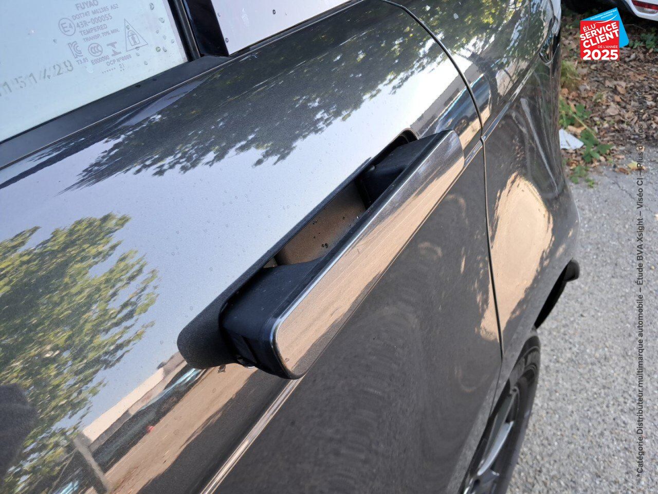 Véhicule d'occasion LAND-ROVER RANGE ROVER EVOQUE 2.0 P 200CH FLEX FUEL AWD BVA chez HESS Automobile