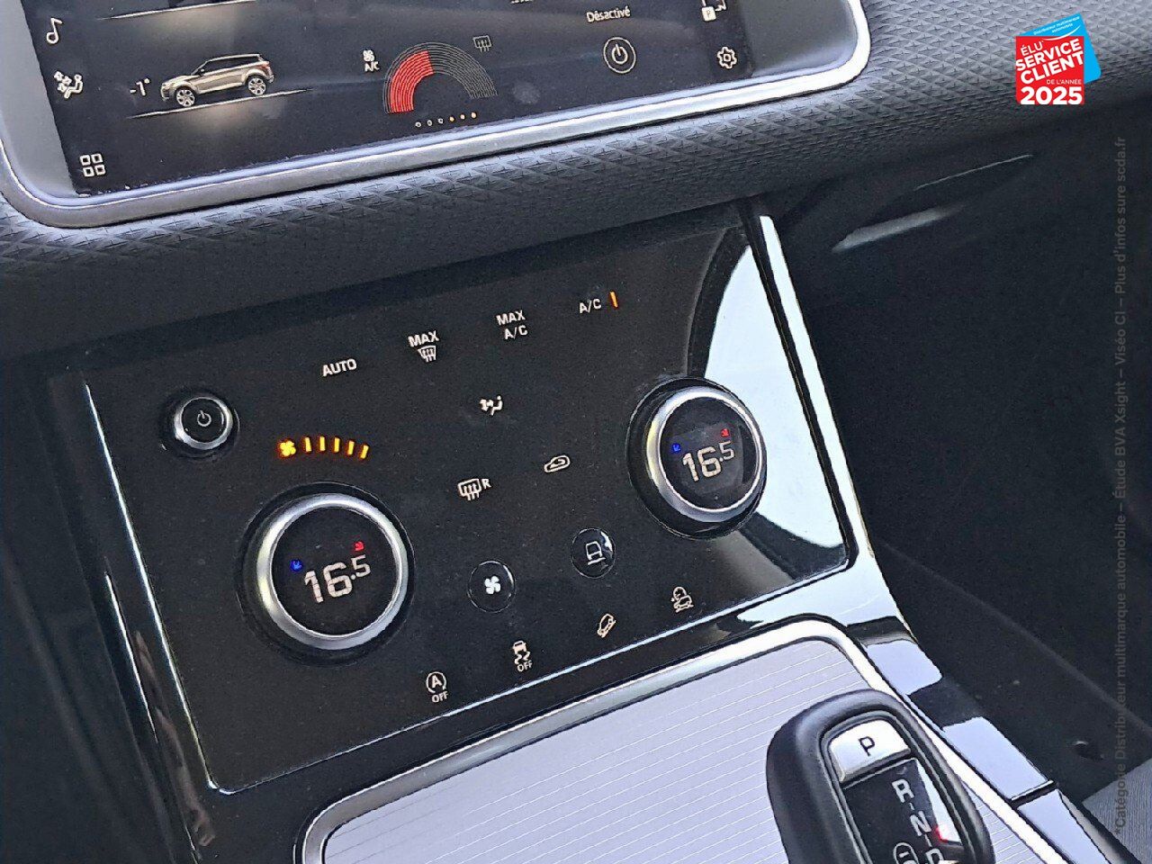 Véhicule d'occasion LAND-ROVER RANGE ROVER EVOQUE 2.0 P 200CH FLEX FUEL AWD BVA chez HESS Automobile