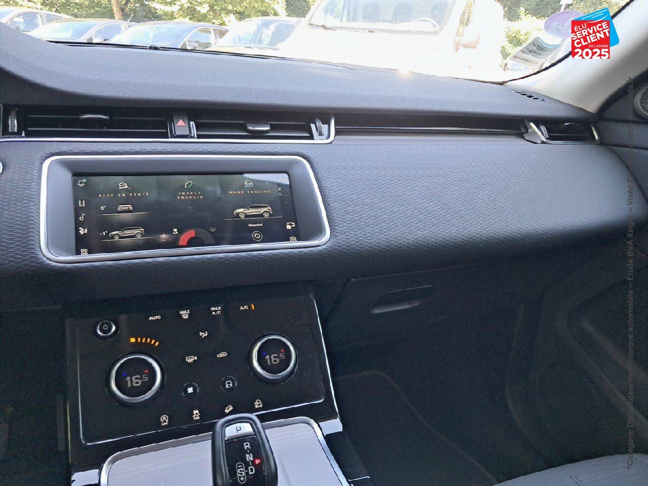 Véhicule d'occasion LAND-ROVER RANGE ROVER EVOQUE 2.0 P 200CH FLEX FUEL AWD BVA chez HESS Automobile