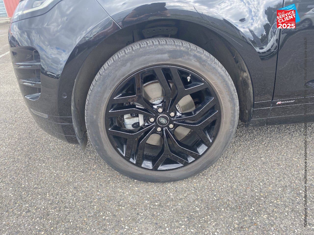 Véhicule d'occasion LAND-ROVER RANGE ROVER EVOQUE 2.0 D 180CH R-DYNAMIC AWD BVA chez HESS Automobile