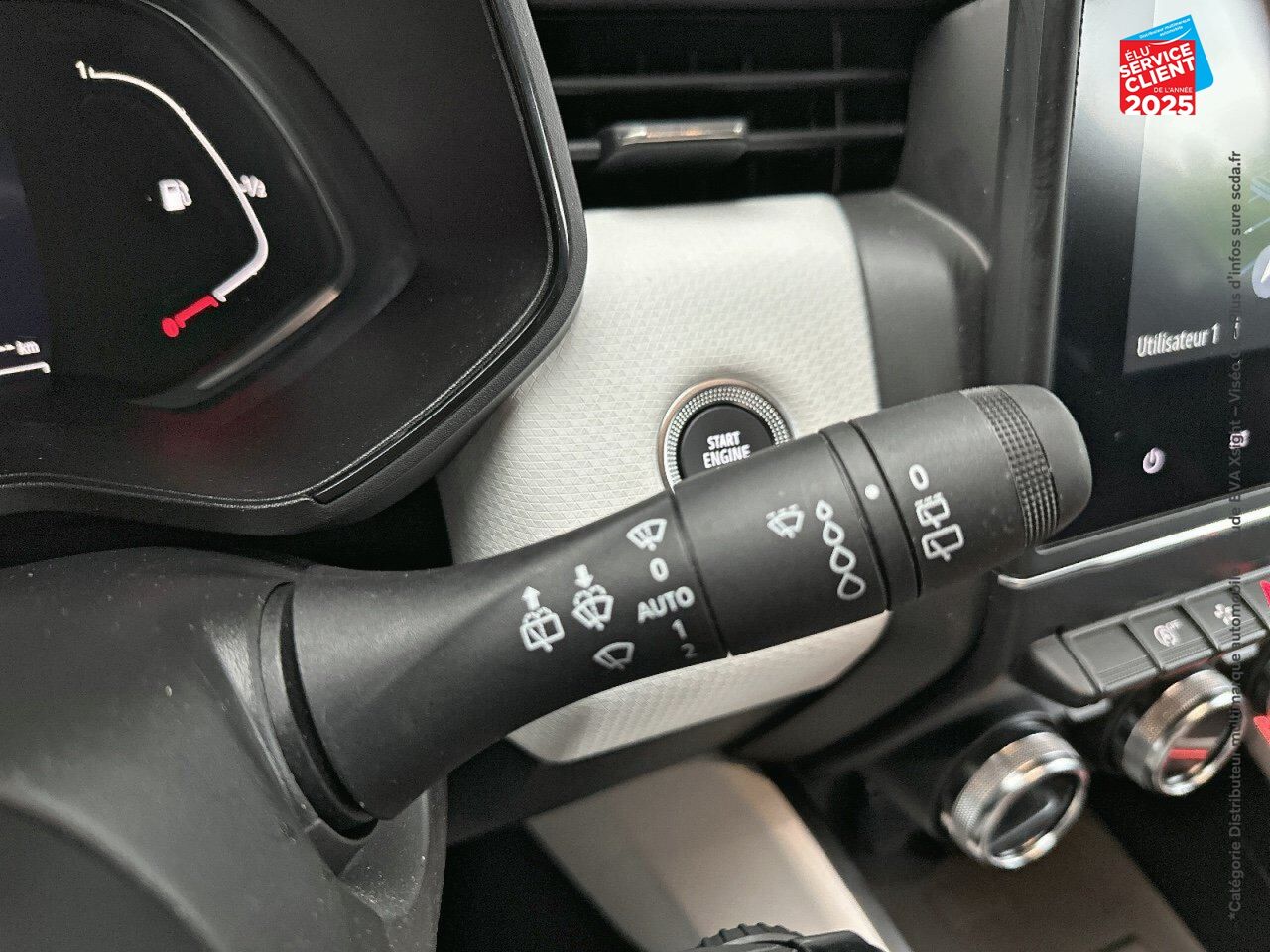 Véhicule d'occasion RENAULT CLIO 1.0 TCE 90CH TECHNO chez Renault Colmar