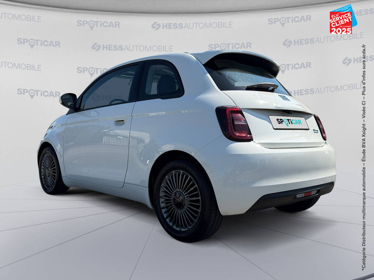 Véhicule d'occasion FIAT 500 E 118CH ICONE TPANO GPS CAMERA chez HESS Automobile