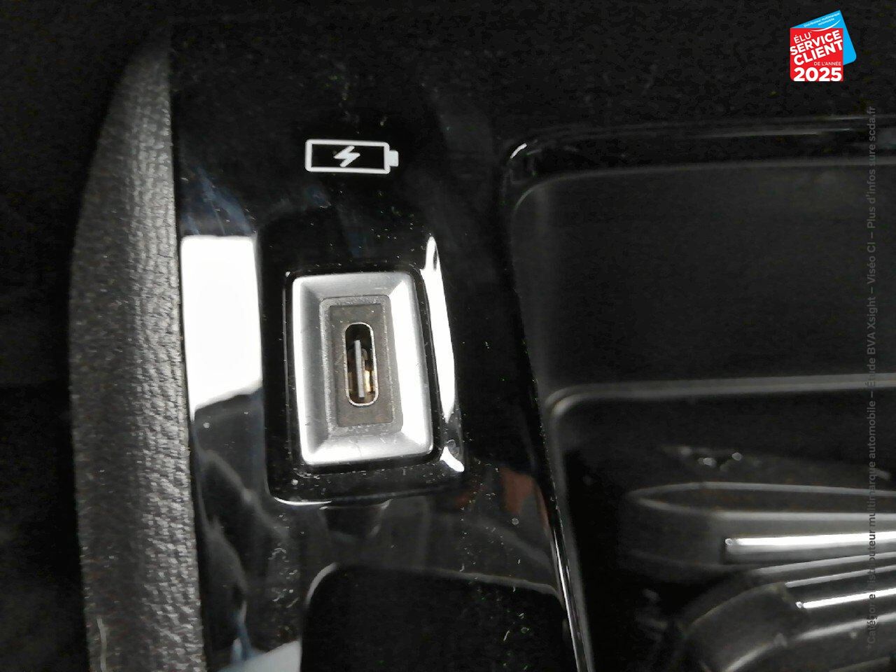 Véhicule d'occasion PEUGEOT 208 1.2 PURETECH 75CH SS STYLE chez Renault Colmar