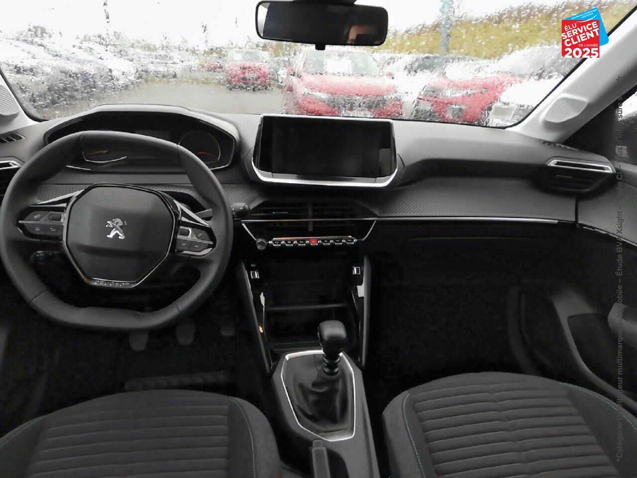 Véhicule d'occasion PEUGEOT 208 1.2 PURETECH 75CH SS STYLE chez Renault Colmar