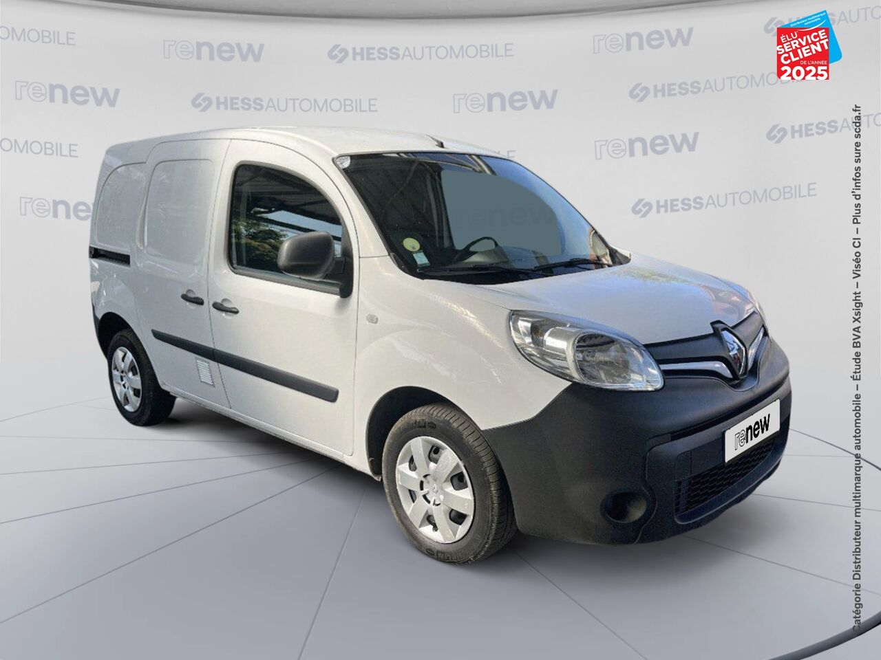 Véhicule d'occasion RENAULT KANGOO EXPRESS 1.5 BLUE DCI 80CH GRAND CONFORT chez Toyota Verdun