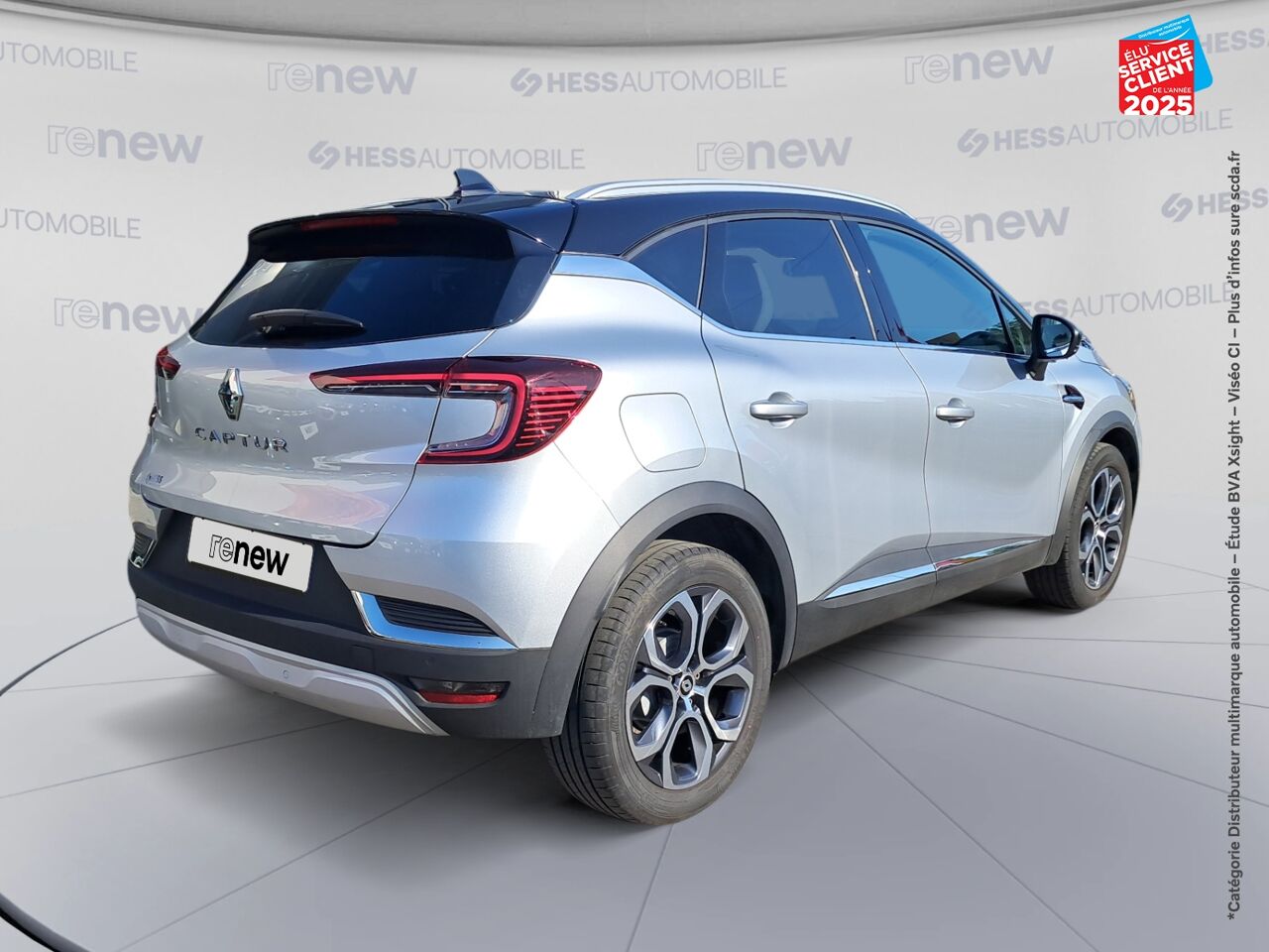Véhicule d'occasion RENAULT CAPTUR 1.3 TCE MILD HYBRID 160CH TECHNO EDC chez Renault Saint-Louis