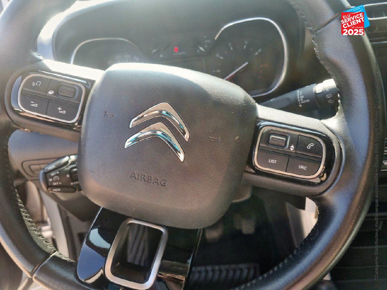 Véhicule d'occasion CITROEN C3 AIRCROSS PURETECH 110CH S/S SUNSHINE chez Renault Saint-Louis