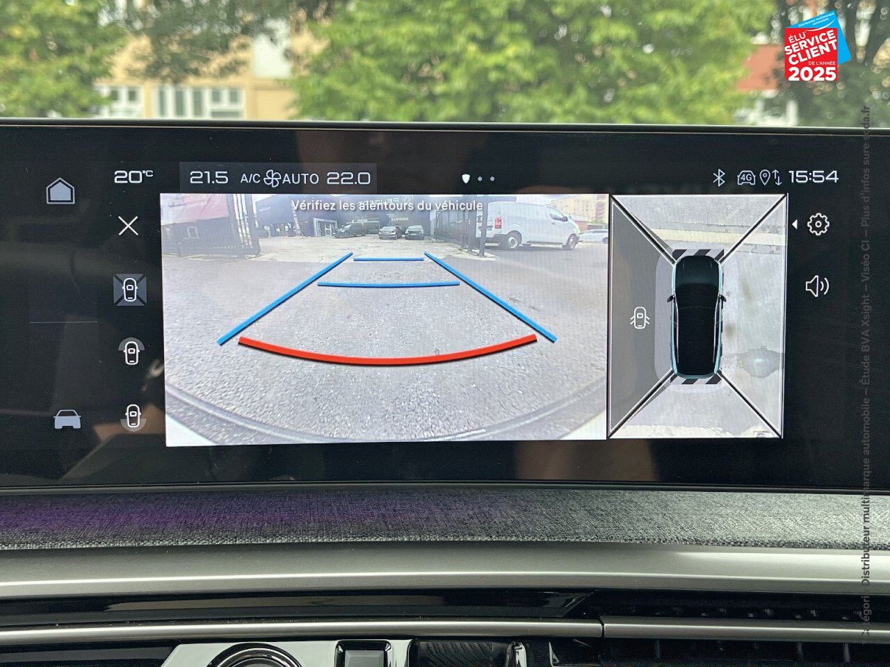 Véhicule d'occasion PEUGEOT 3008 ELECTRIQUE 210CH BATTERIE 73 KWH ALLURE chez Renault Colmar
