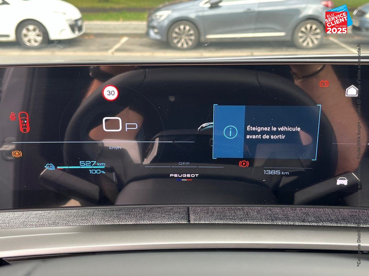 Véhicule d'occasion PEUGEOT 3008 ELECTRIQUE 210CH BATTERIE 73 KWH ALLURE chez Renault Colmar