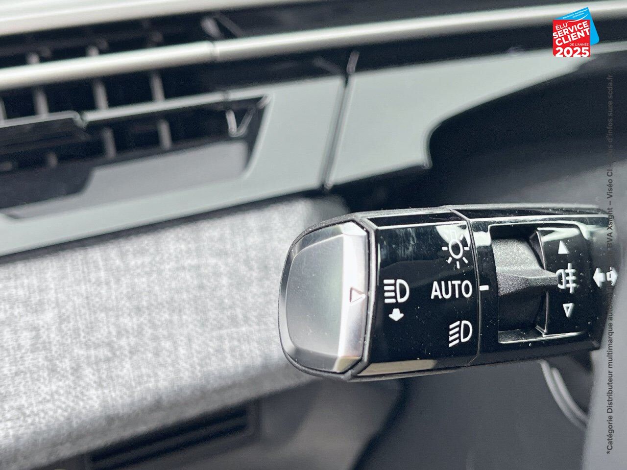 Véhicule d'occasion PEUGEOT 3008 ELECTRIQUE 210CH BATTERIE 73 KWH ALLURE chez Renault Colmar