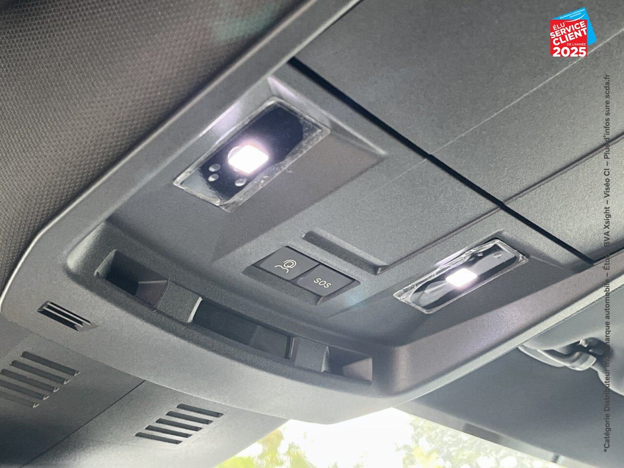 Véhicule d'occasion PEUGEOT 3008 ELECTRIQUE 210CH BATTERIE 73 KWH ALLURE chez Renault Colmar