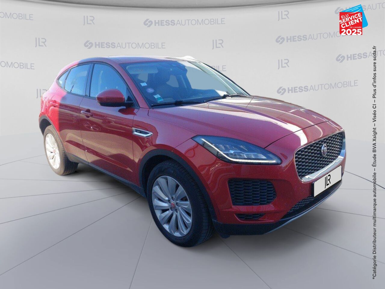 Véhicule d'occasion JAGUAR E-PACE 2.0P 200CH SE AWD BVA9 chez BMW Dole