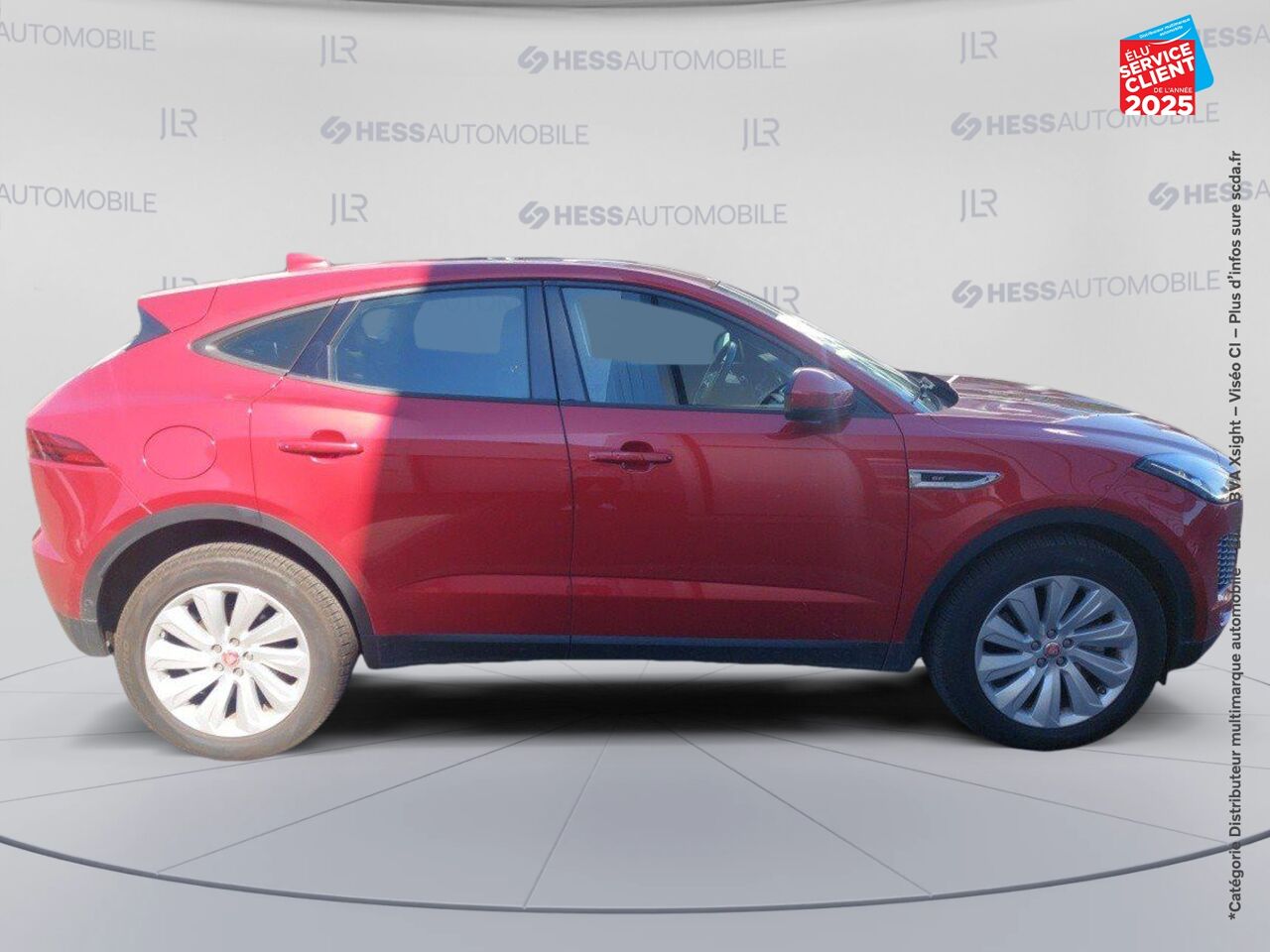 Véhicule d'occasion JAGUAR E-PACE 2.0P 200CH SE AWD BVA9 chez BMW Dole