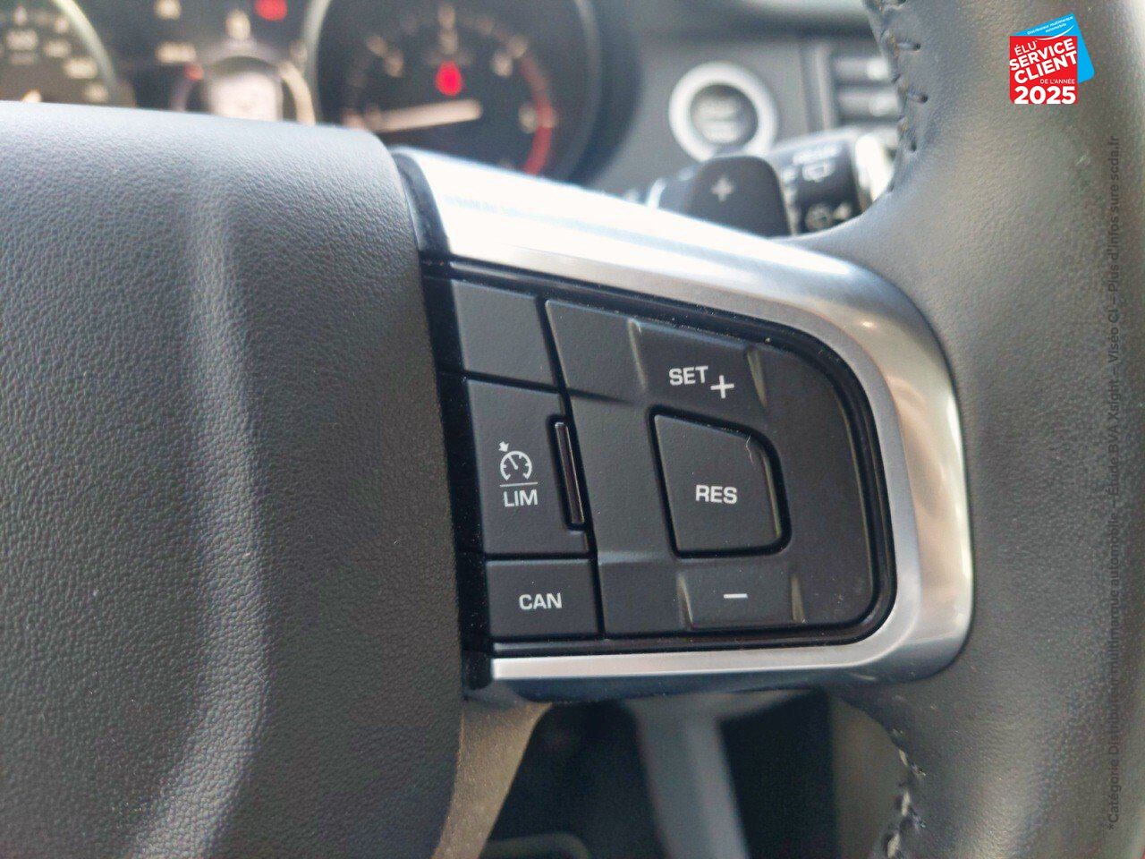 Véhicule d'occasion LAND-ROVER DISCOVERY SPORT 2.0 TD4 180CH HSE AWD BVA MARK III chez Renault Sélestat