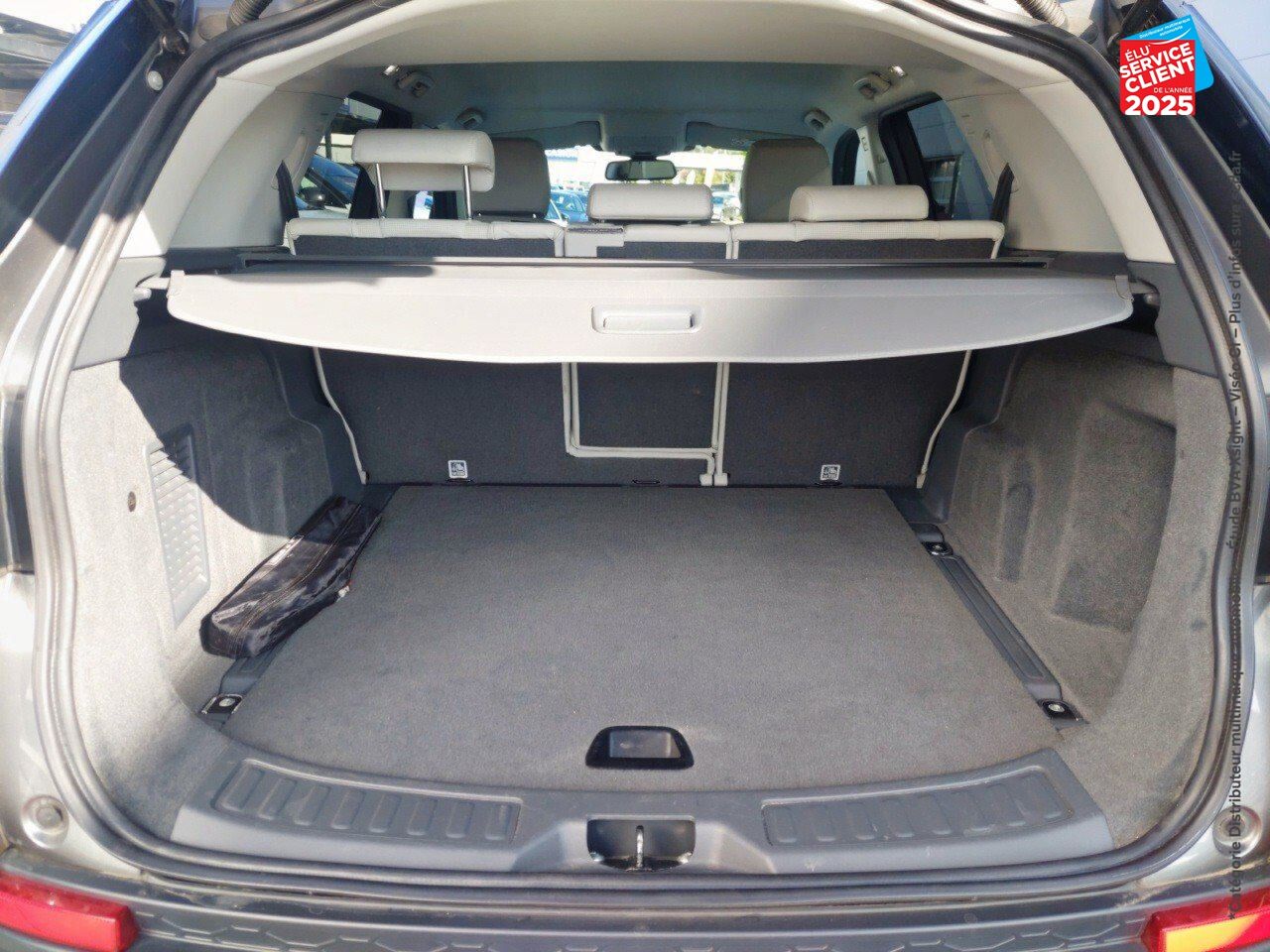 Véhicule d'occasion LAND-ROVER DISCOVERY SPORT 2.0 TD4 180CH HSE AWD BVA MARK III chez Renault Sélestat