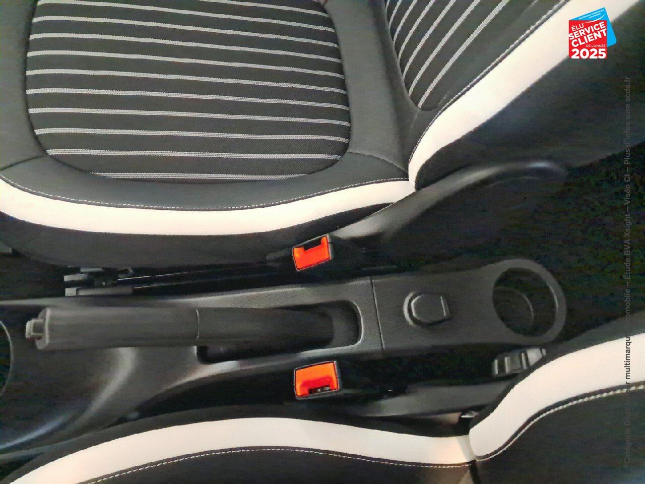 Véhicule d'occasion RENAULT TWINGO E-TECH ELECTRIC INTENS R80 ACHAT INTEGRAL - 21 chez Renault Belfort