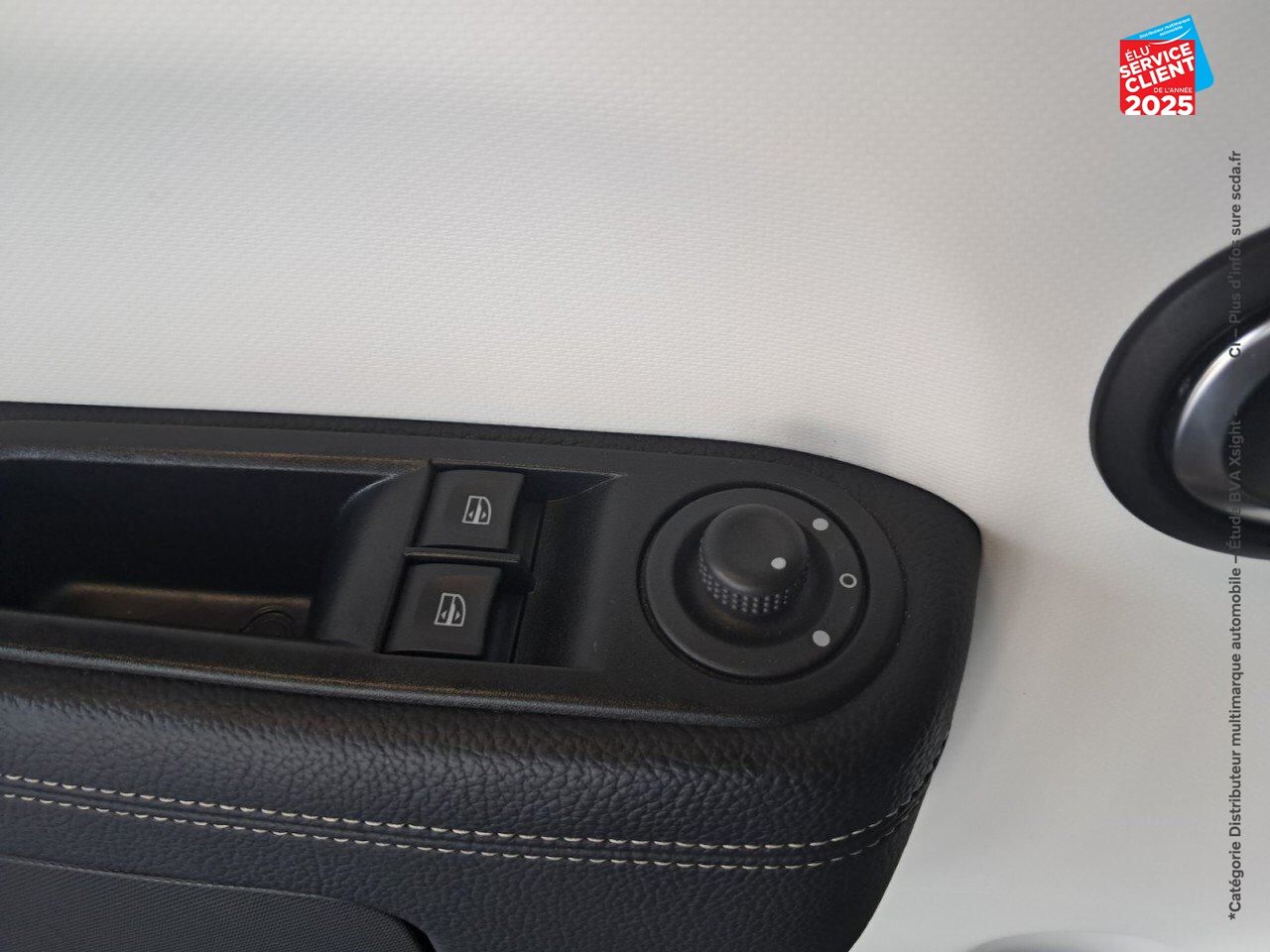 Véhicule d'occasion RENAULT TWINGO E-TECH ELECTRIC INTENS R80 ACHAT INTEGRAL - 21 chez Renault Belfort