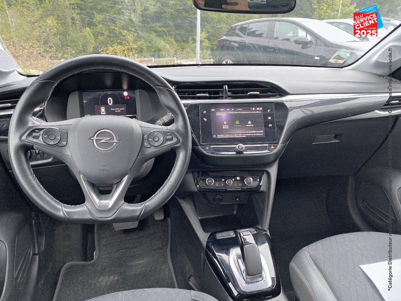 Véhicule d'occasion OPEL CORSA CORSA-E 136CH ELEGANCE chez Opel Besançon
