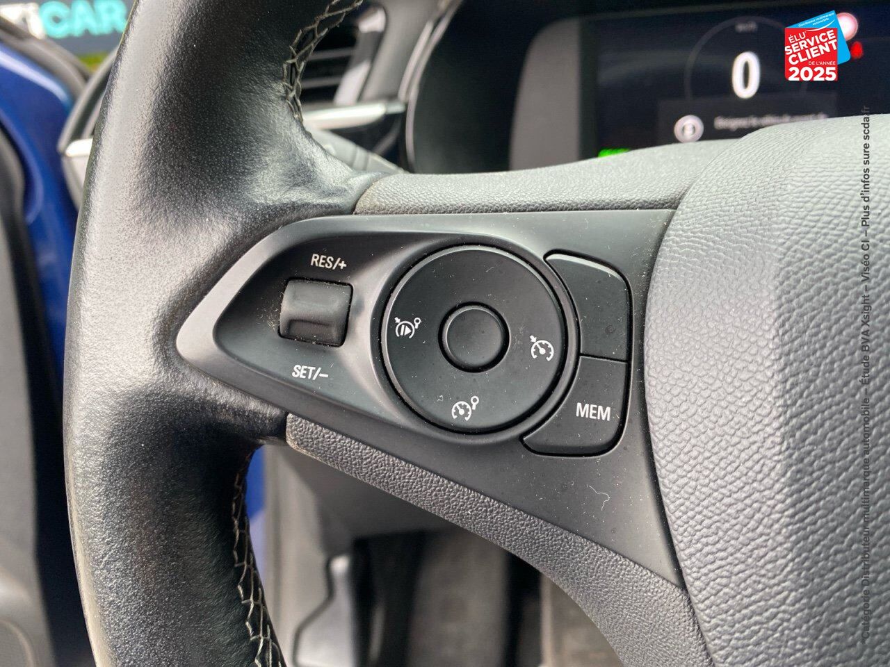 Véhicule d'occasion OPEL CORSA CORSA-E 136CH ELEGANCE chez Opel Besançon
