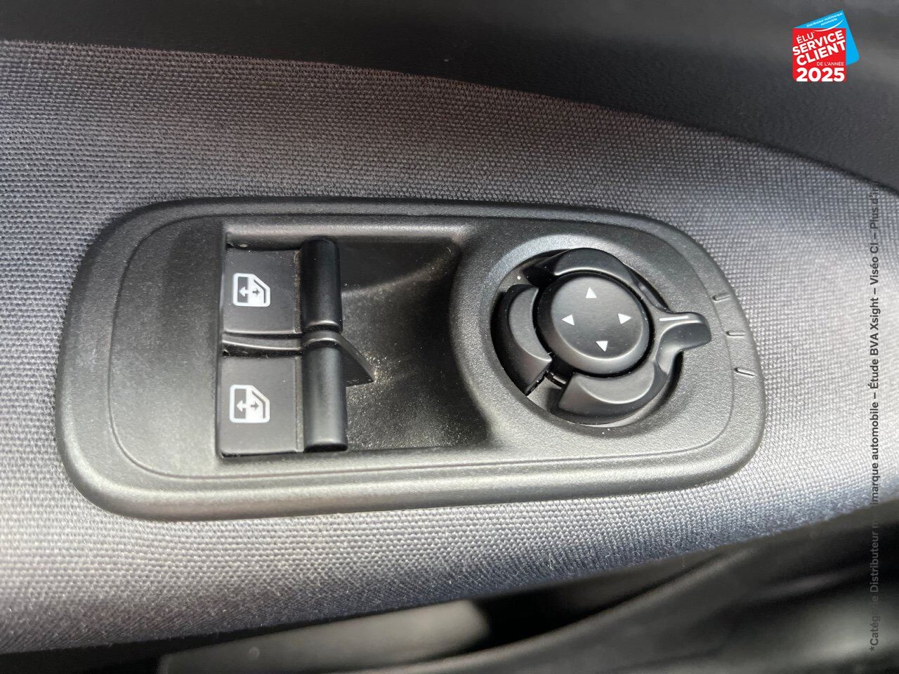 Véhicule d'occasion FIAT 500 E 118CH ICONE chez HESS Automobile