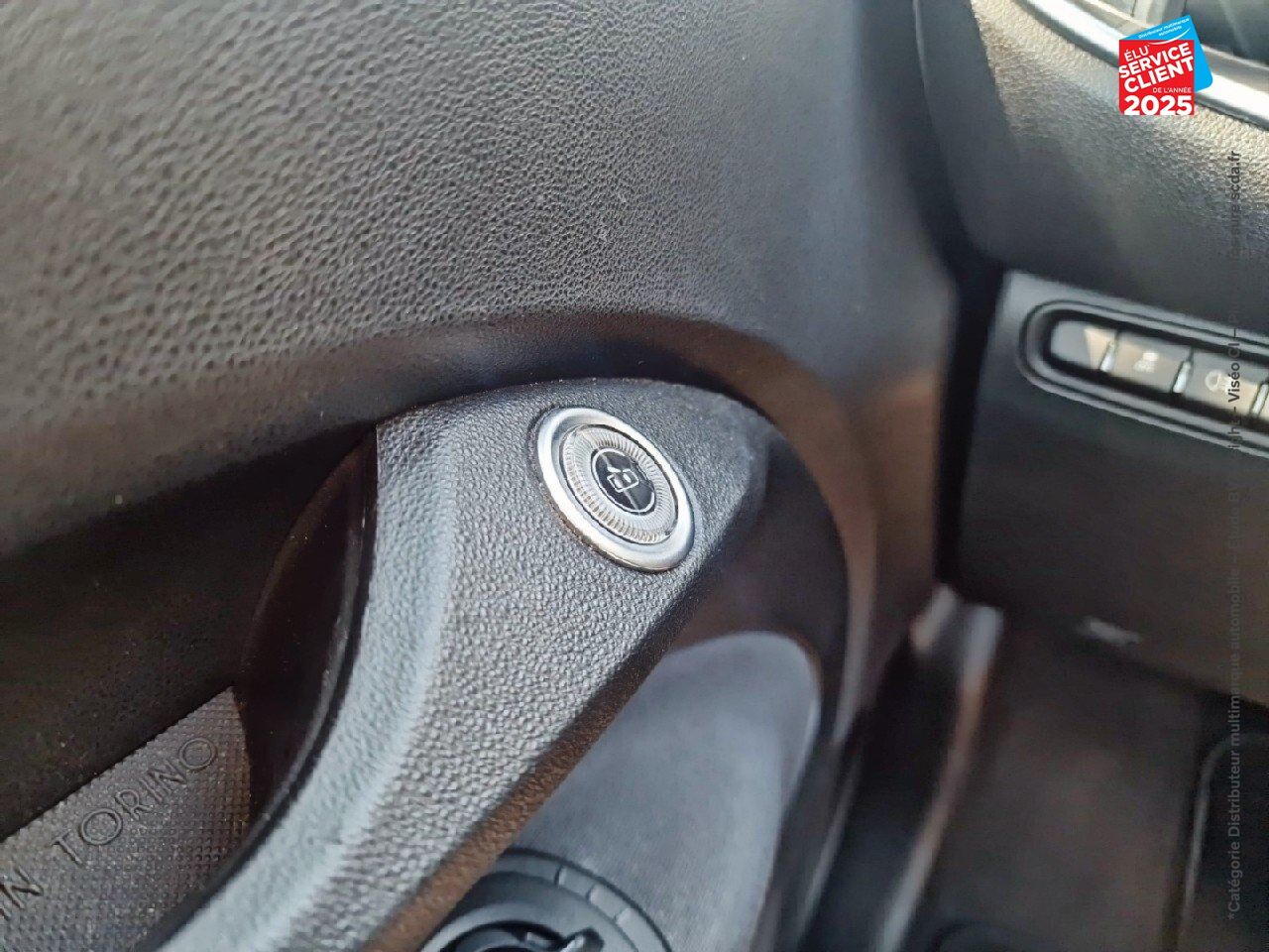 Véhicule d'occasion FIAT 500 E 95CH ICONE chez HESS Automobile