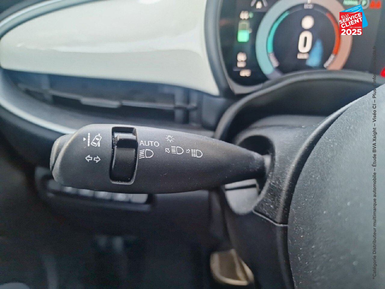 Véhicule d'occasion FIAT 500 3+1 E 118CH ICONE chez Renault Saint-Louis