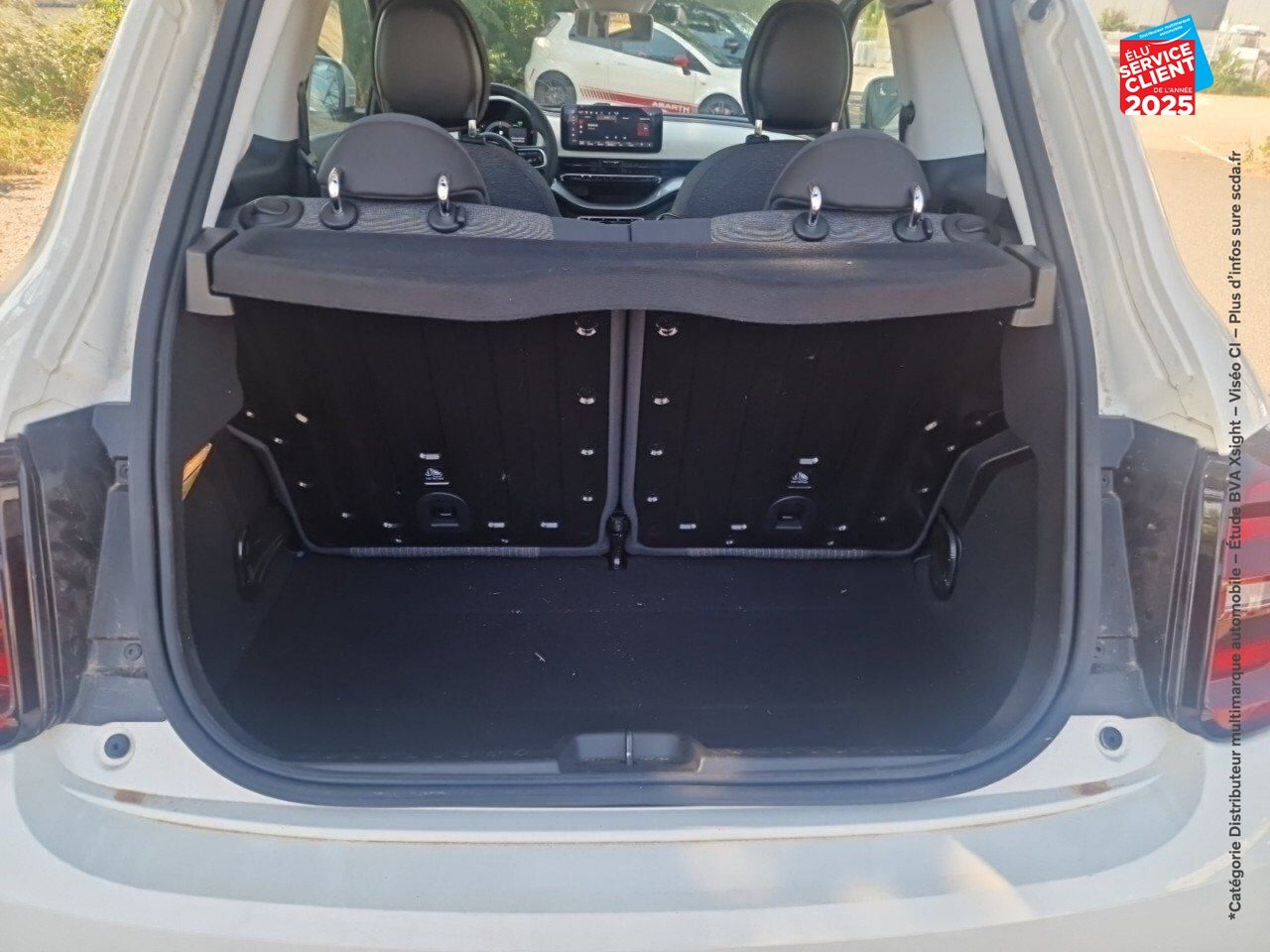 Véhicule d'occasion FIAT 500 3+1 E 118CH ICONE chez Renault Saint-Louis