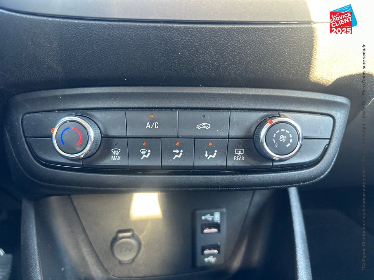 Véhicule d'occasion OPEL CROSSLAND X 1.2 81CH EDITION chez Toyota Thionville