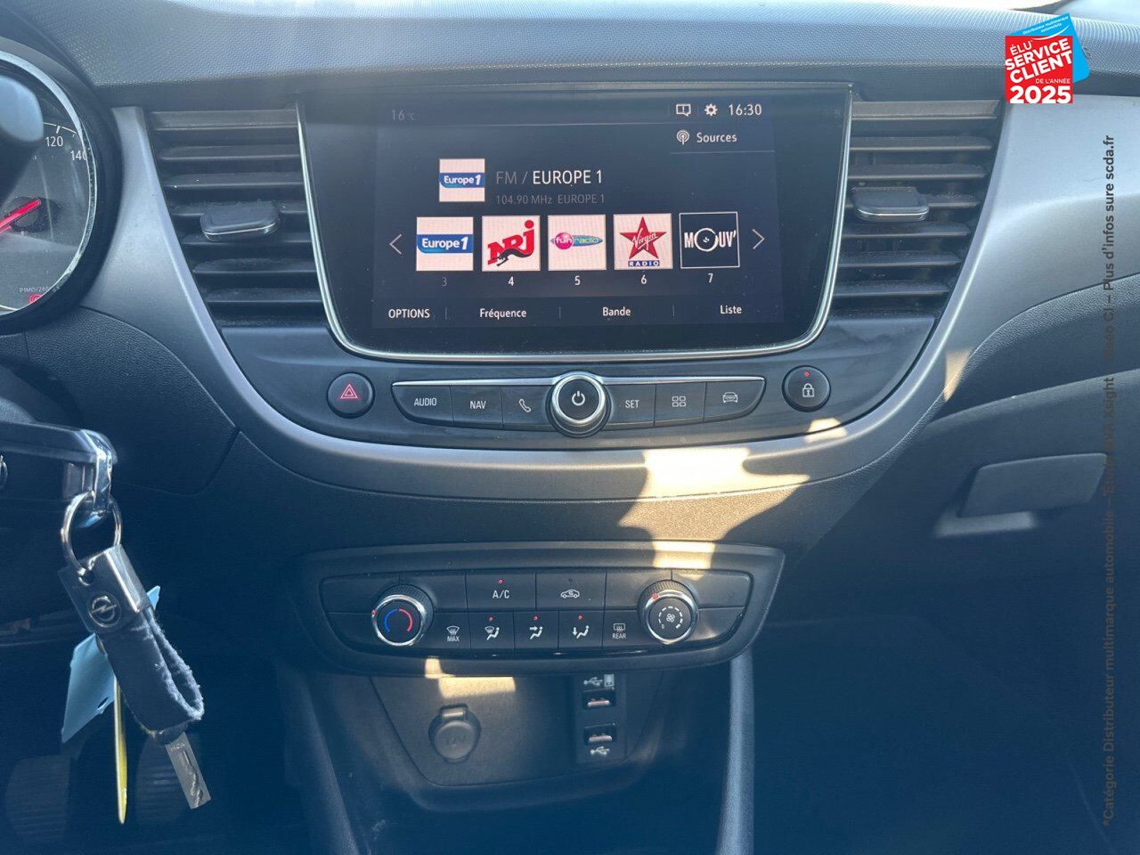 Véhicule d'occasion OPEL CROSSLAND X 1.2 81CH EDITION chez Toyota Thionville