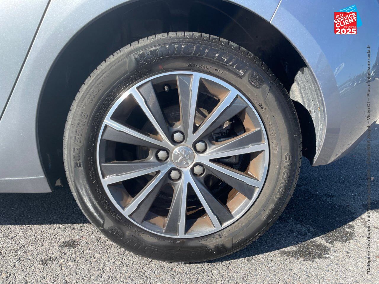 Véhicule d'occasion PEUGEOT 308 1.2 PURETECH 110CH ALLURE SS 5P chez HESS Automobile