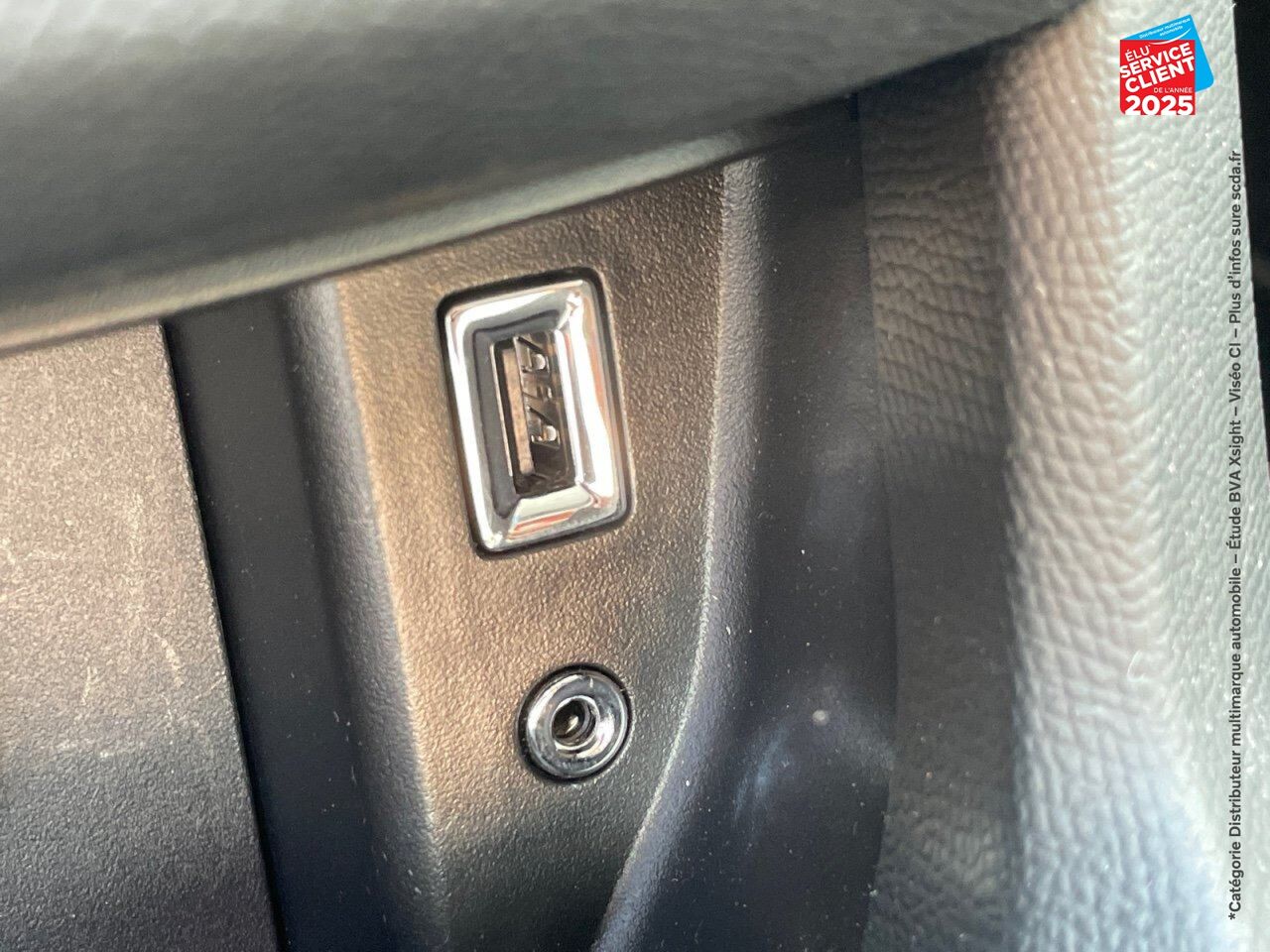 Véhicule d'occasion PEUGEOT 308 1.2 PURETECH 110CH ALLURE SS 5P chez HESS Automobile