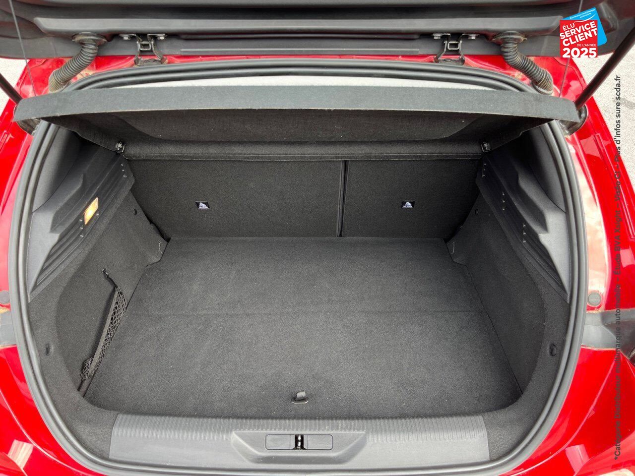 Véhicule d'occasion PEUGEOT 308 PHEV 180CH ACTIVE PACK E-EAT8 chez Peugeot Sedan